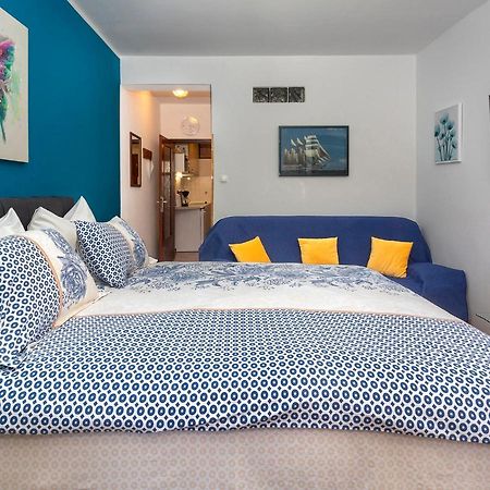 Apartman Ornela Poreč Exterior foto